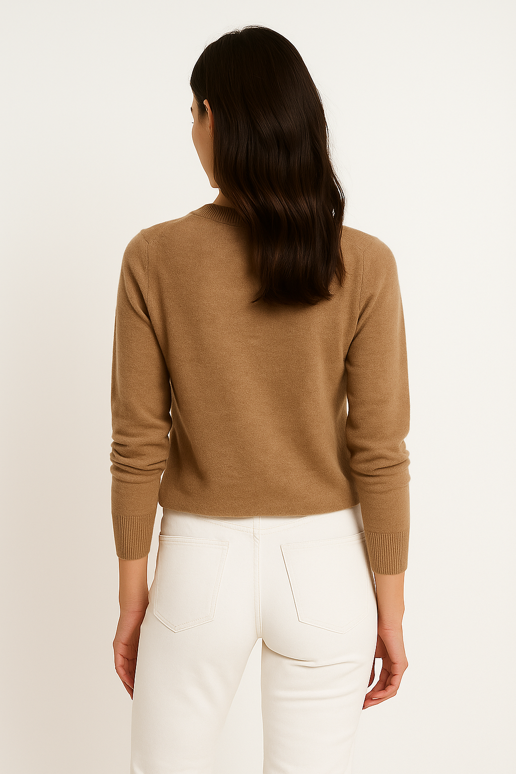 Damski sweter z długim rękawem w kolorze camelowym