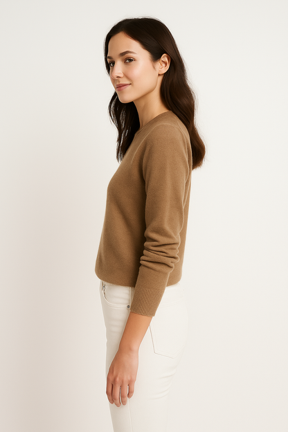 Damski sweter z długim rękawem w kolorze camelowym