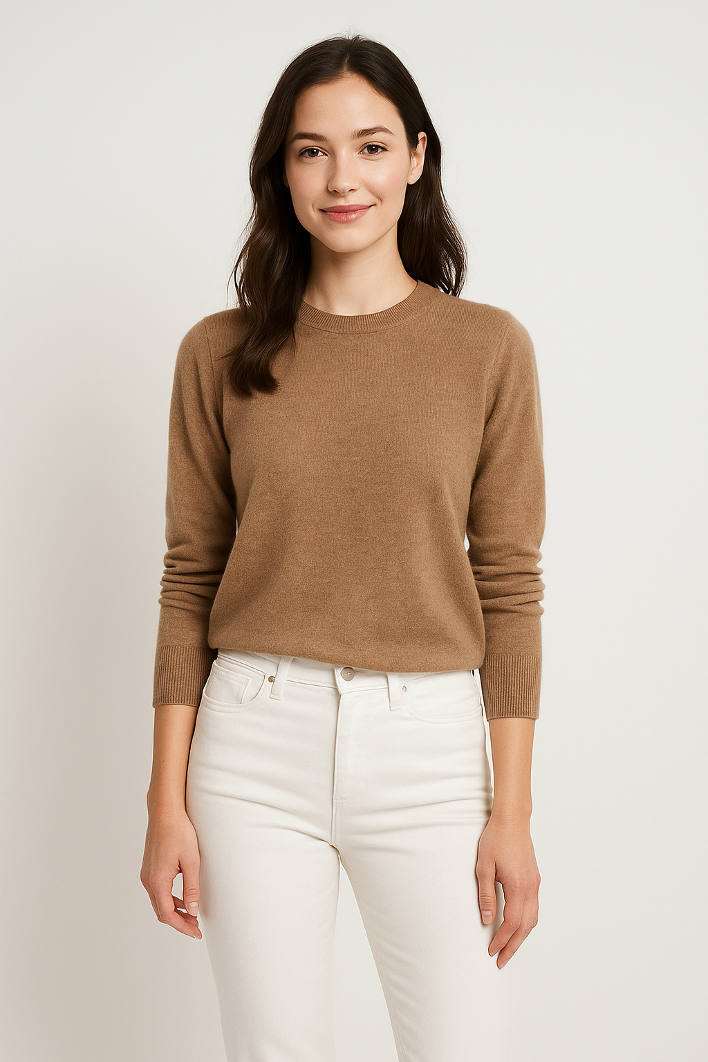 Damski sweter z długim rękawem w kolorze camelowym